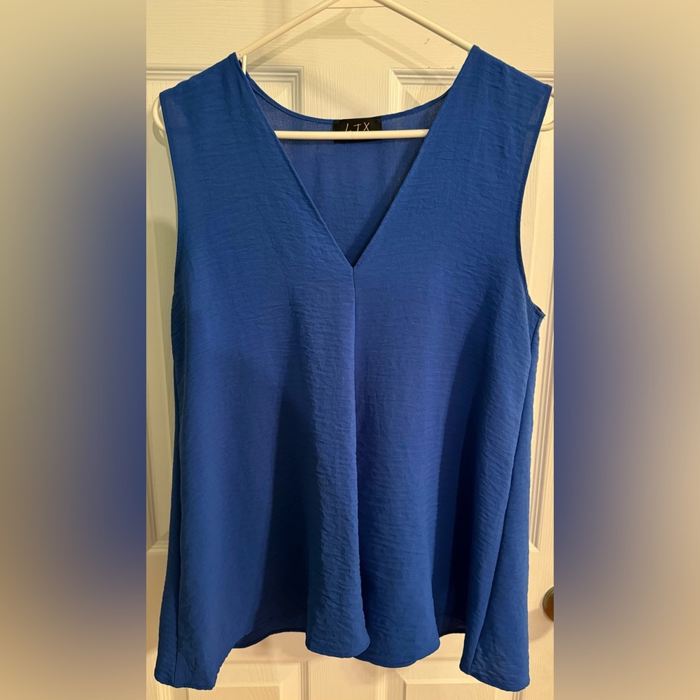 LTX Sportwear Women’s Blue Tank ~ Size M